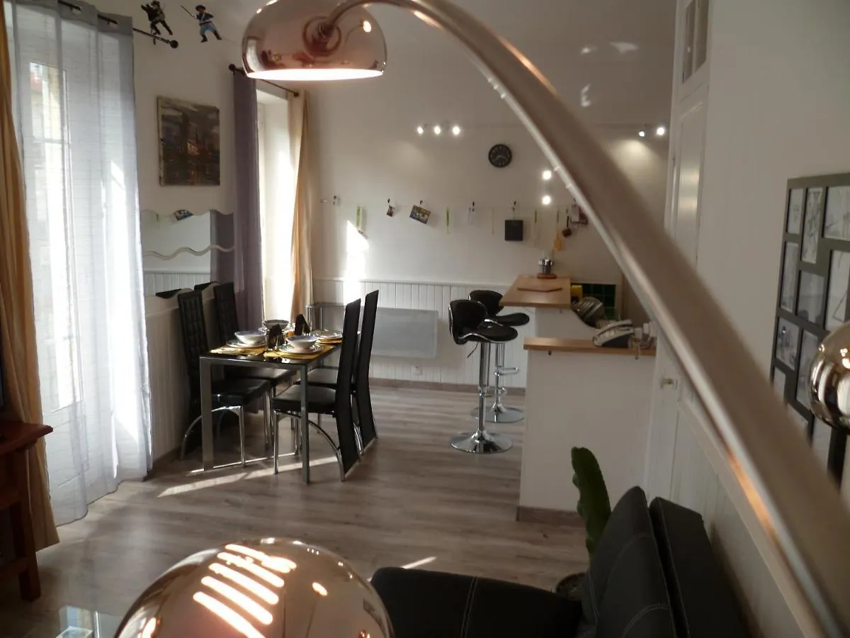 Joli 3 Pieces, 7 Pers, Tres Lumineux, Nice Centre